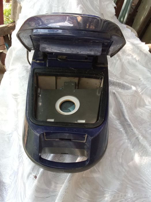 Продается Пылесос DAEEWO б.у.