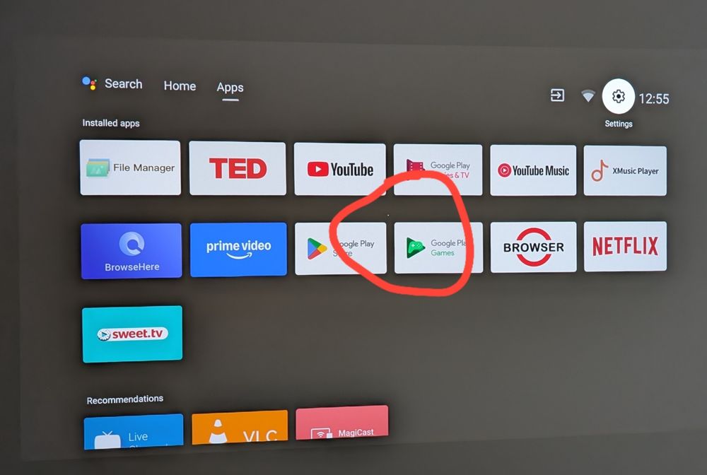 XGIMI Horizon Pro 4K (XK03H) + stativ XGIMI X-Floor original + 8m HDMI 2.1