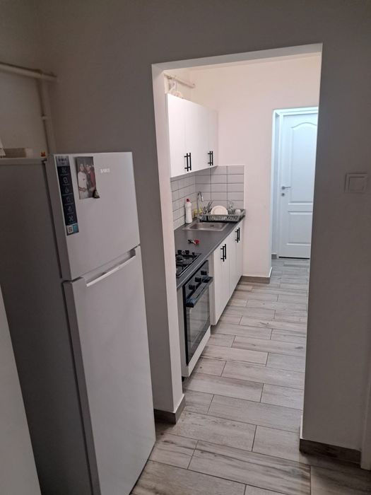 Apartament de închiriat