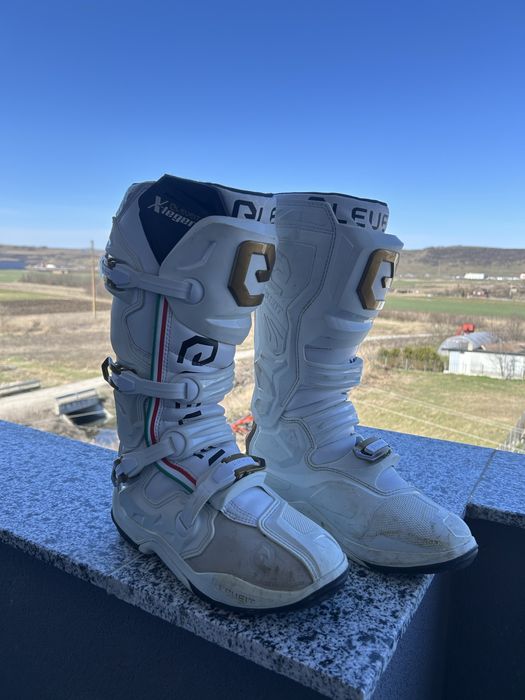 Cizme enduro/motocross/atv  Eleveit X-Legend – mărimea 44