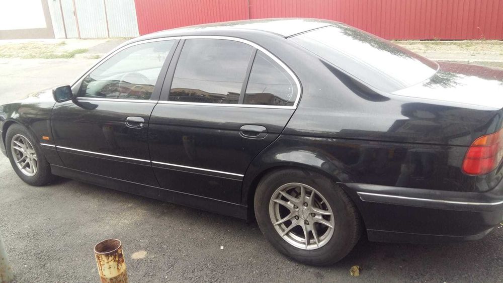 BMW E39 520i - Ultimul BMW autentic | 2.0 Benzină | 1999