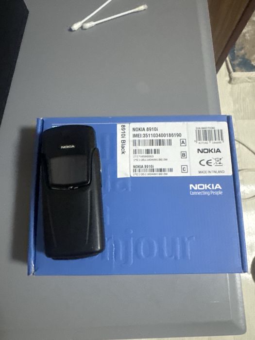 Nokia 8910 i с гарнтией