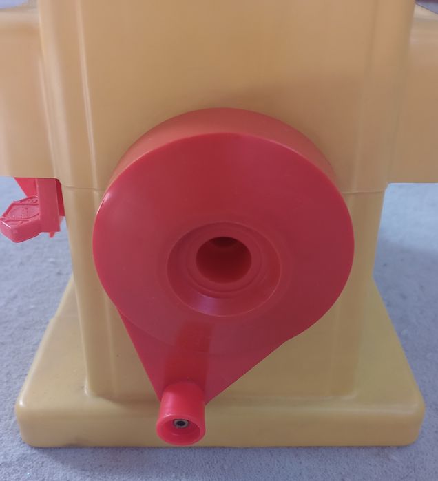 Jucarie Mattel veche tricotat cadou Craciun