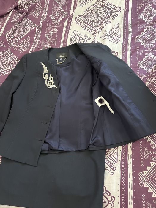 Костюм офисный