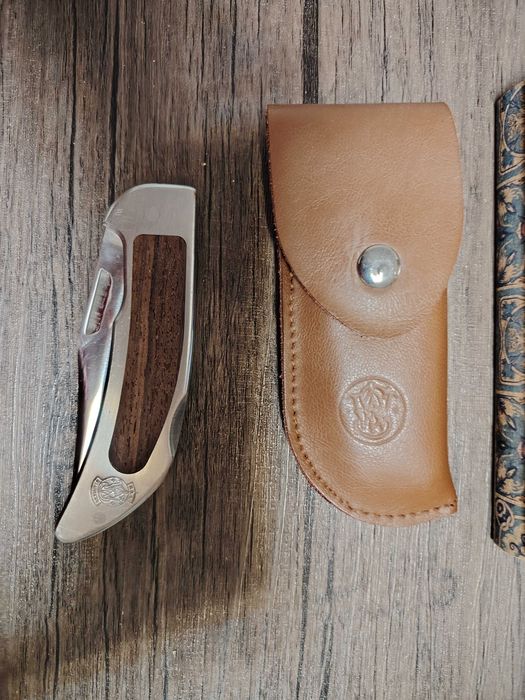 Vand briceag smith & wesson Original