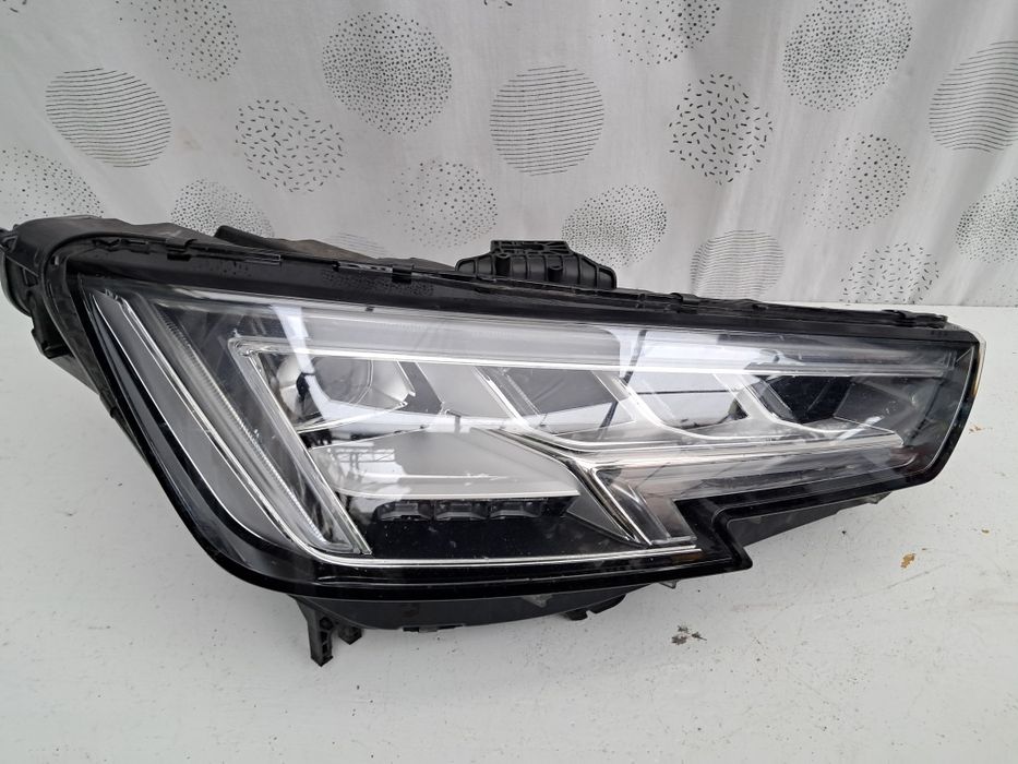 Фар Audi A4 B9 Matrix Led
