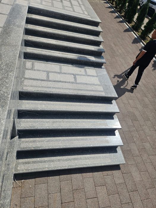 Гранит травертин мрамор ступени подступени