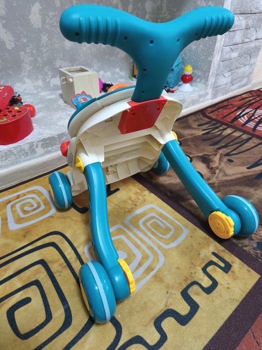 Продам ходунки для малышей