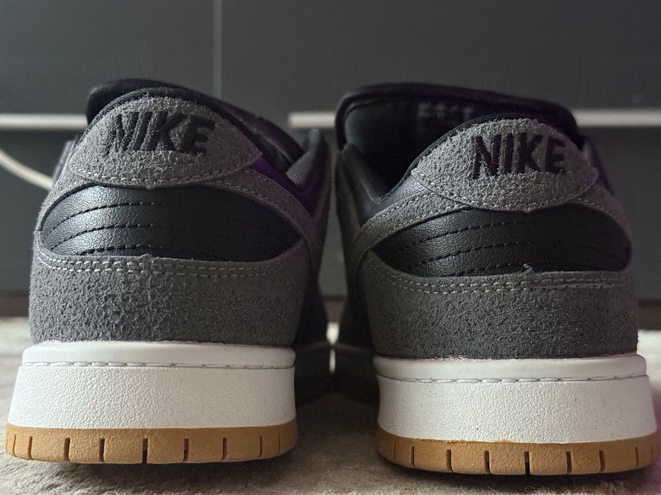 Кроссовки: Nike Dunk в сером цвете