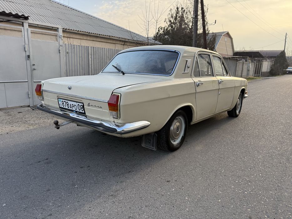 Газ 24 выпуска 1976