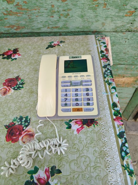 Продаётся телефон б/у рабочий
