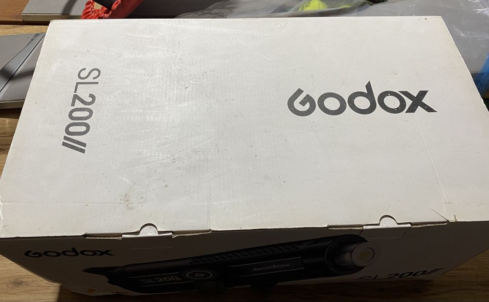 GodoxSL200// Video Light