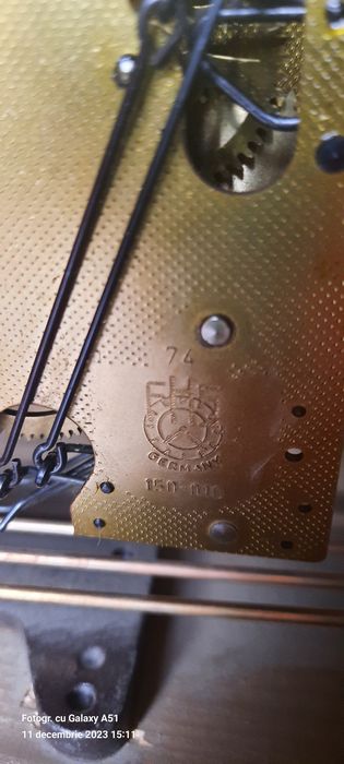 Vând ceas de șemineu Hermle 1974