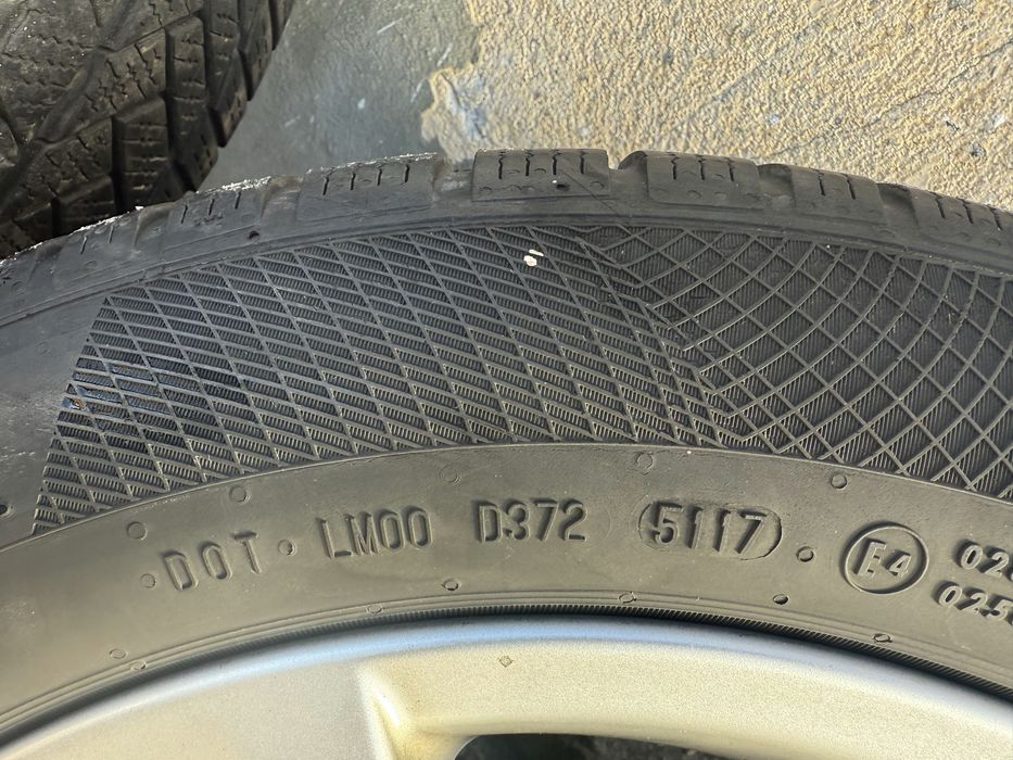 Jante Bmw F10/F11 cu cauc 225/55/R17 Continental iarna dot 2017 6-7mm
