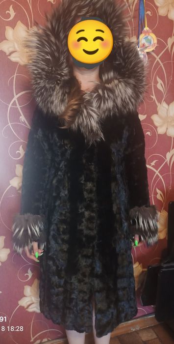 Красивая норковая шуба