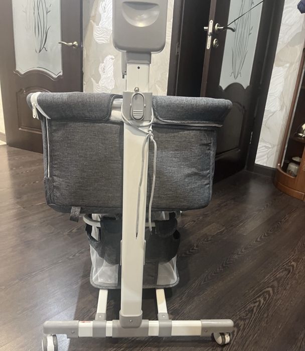 Люлька качалка продам срочно