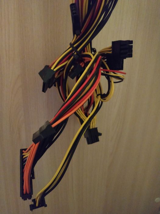 Блок питания для ПК 700Вт