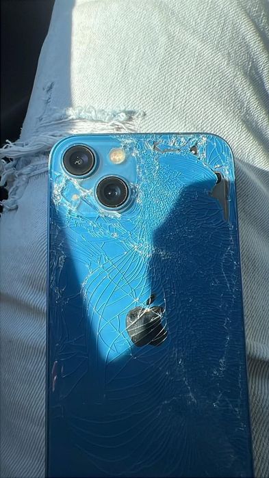 IPhone 13 stare nu foarte bună