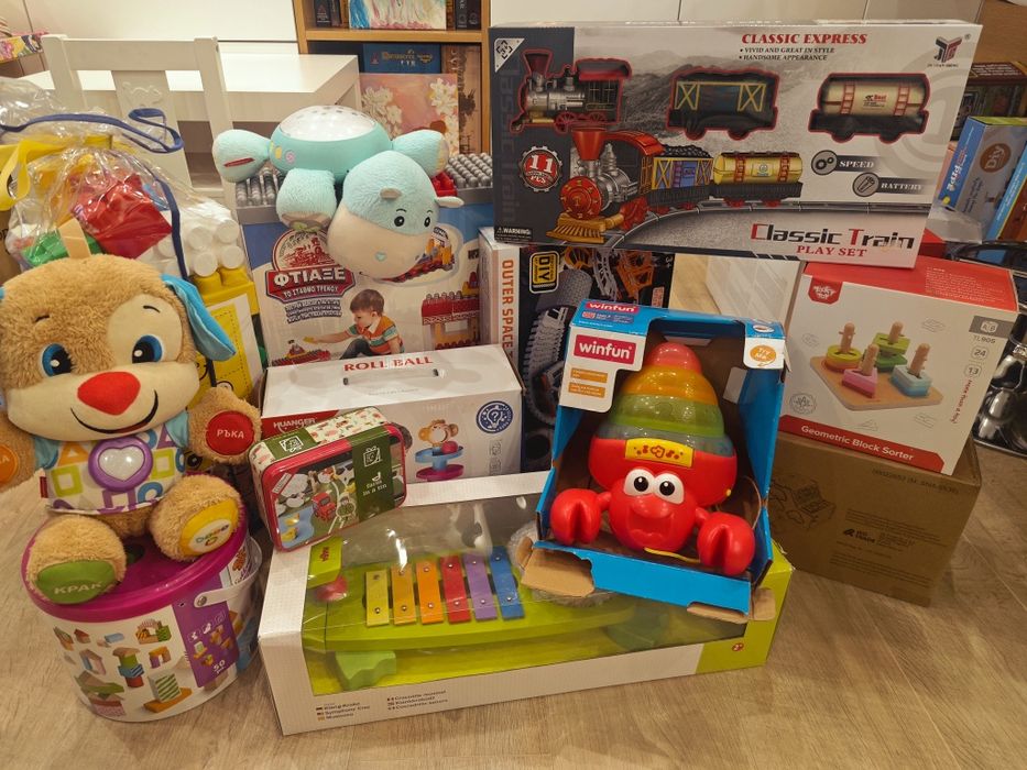 Детски играчки - конструктор, писта, музикална, блокчета и тн
