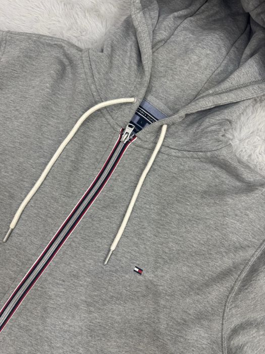 Мъжко горнище TOMMY HILFIGER . Размер L