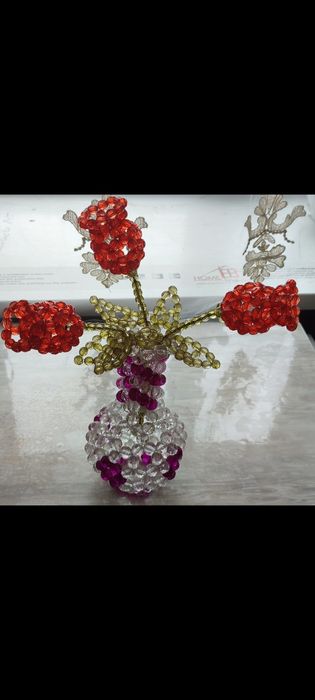 Интерьерная ваза с тюльпанами