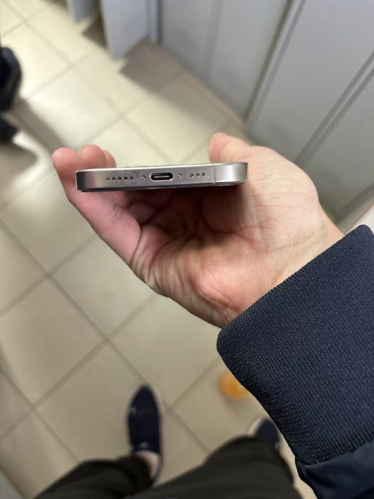 Айфон 16про 128гб