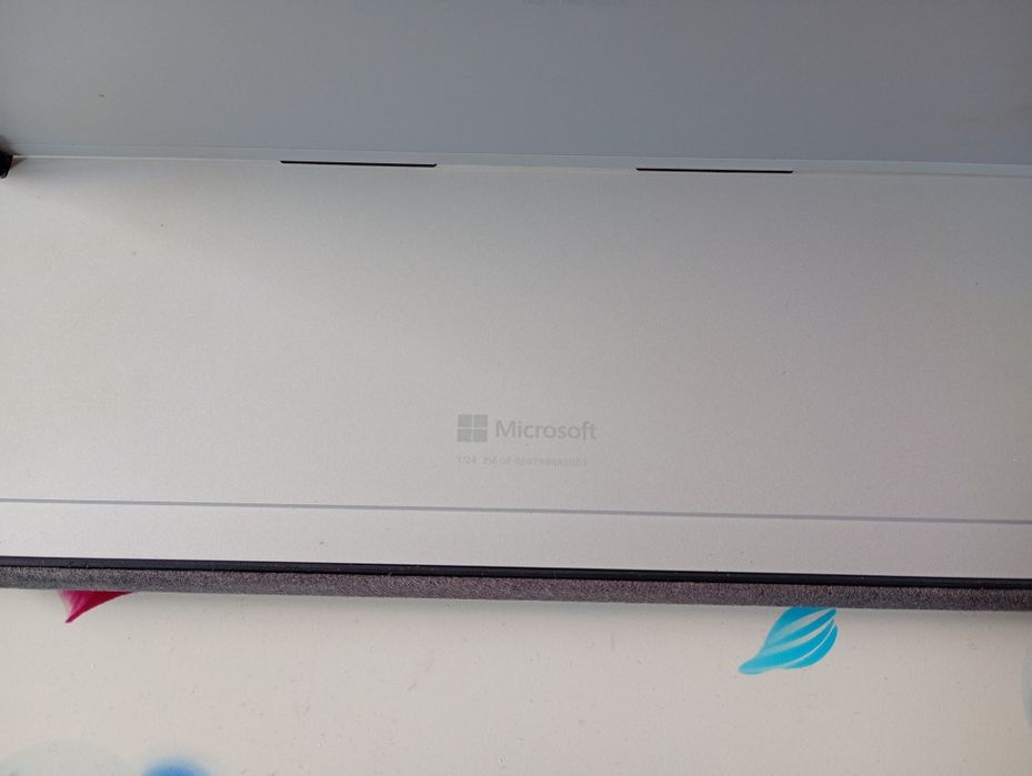 Microsoft surface 4 Defect !