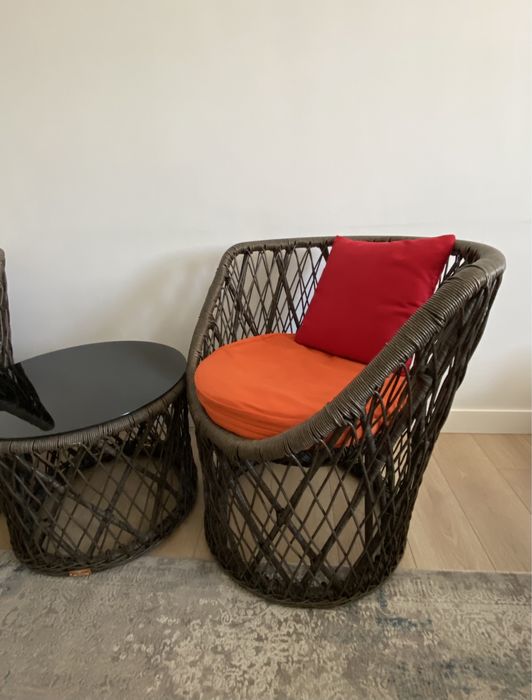 Кресла + стол натуральный ротанг