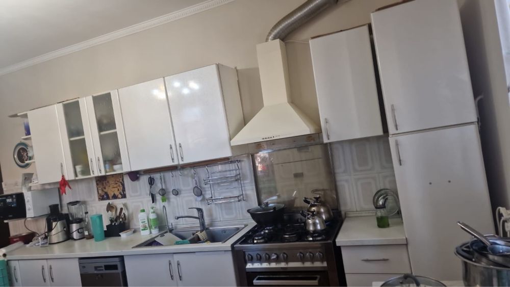 Кухонный гарнитур