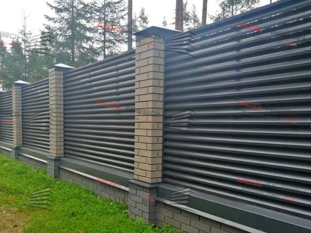 Забор жалюзи металлический