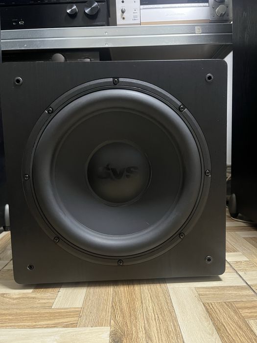 Subwoofer SVS STA-400D 400w bass 30 cm