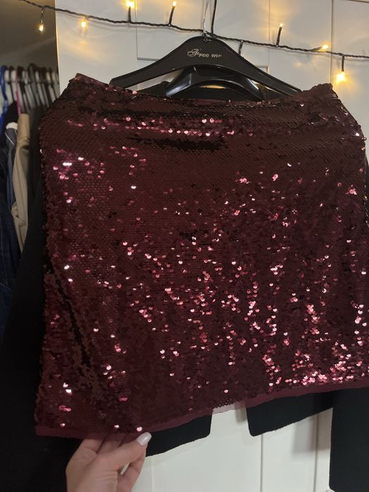 Паетена пола H&M