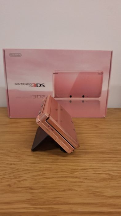 Nintendo 3DS,  Modat, 1500 jocuri, 18-în-1, gata de joacă