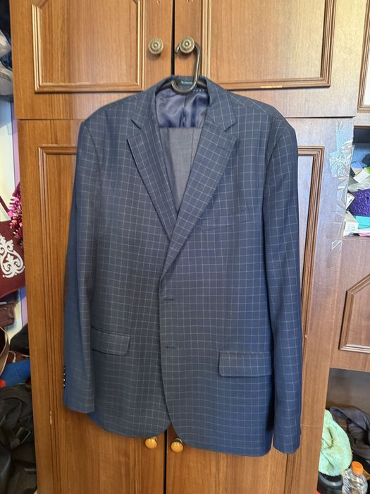 Пиджак мужской в отличном состояний