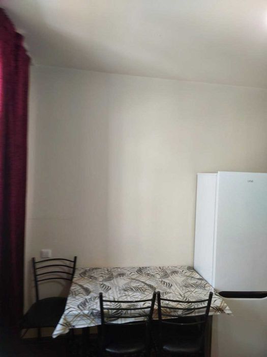 Срочно продаётся 1 комн. 300 м. от метро Чоштепа 1 станция, 3 этаж