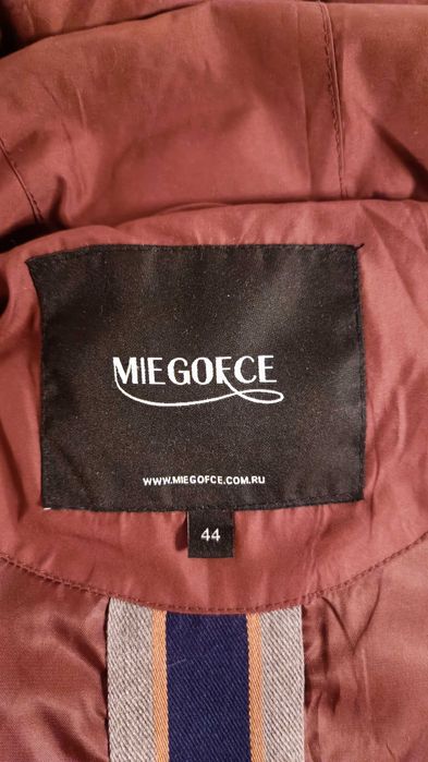 Женский пуховик MIE GOFCE