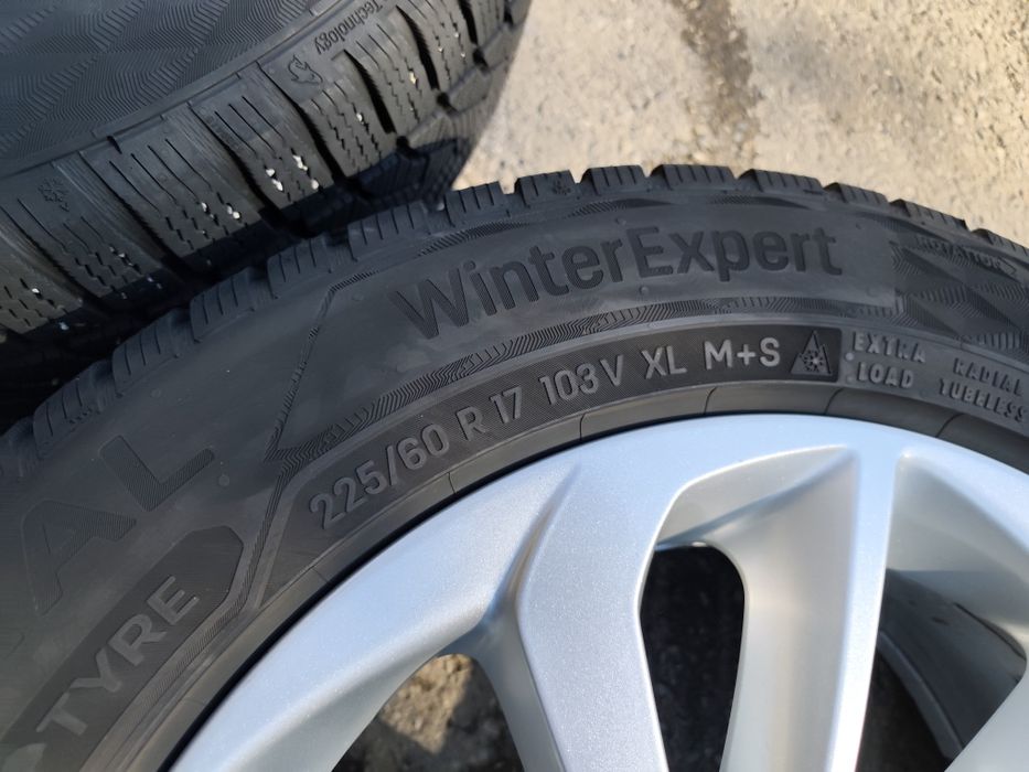 225/60/17" 4бр Uniroyal winter expert, dot3223,8mm