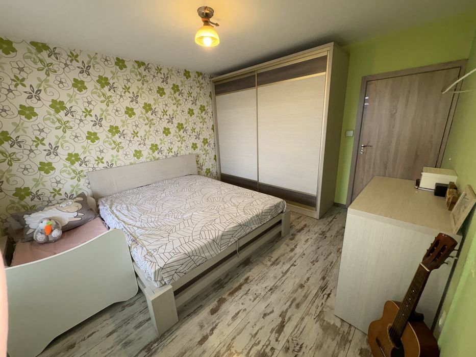 Продава се Тристаен апартамент в Русе, Здравец Север 1 - 75 кв.м за 1134 €/кв.м - Снимка #5