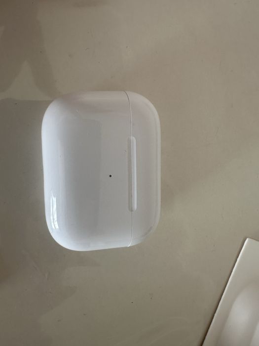 Продам Airpods pro