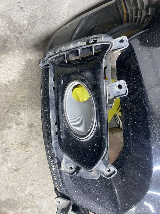 Продам Бампер передный KIA K7 Киа К7