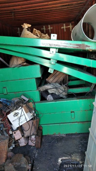 Продам металические конструкции.