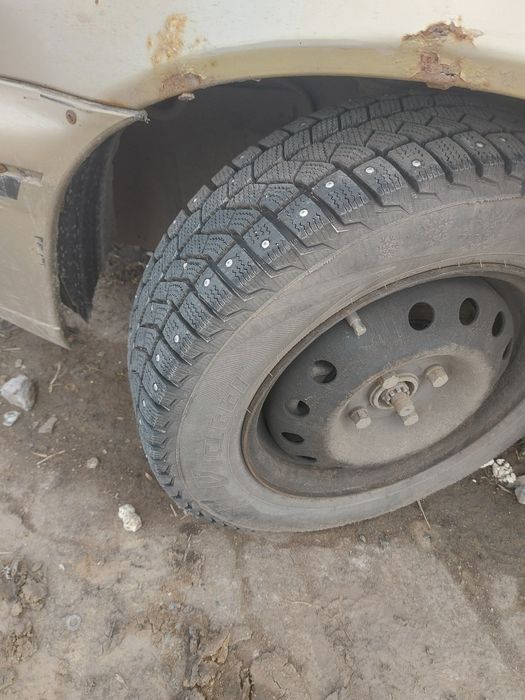 Продам новую резину 14