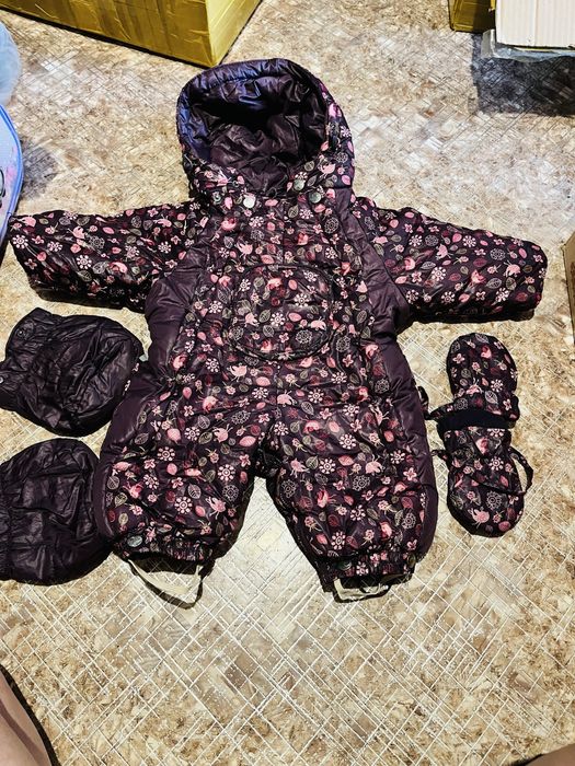 Теплый комбинезон на девочку