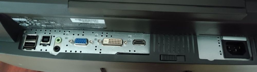 Monitor Fujitsu 24 inchi Timisoara • OLX.ro