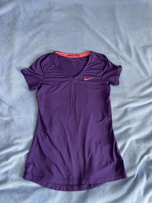 Дамска тениска Nike Pro