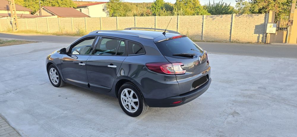 Vând Renault Megane