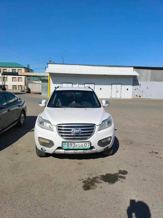 Продам Lifan X60 2014 год