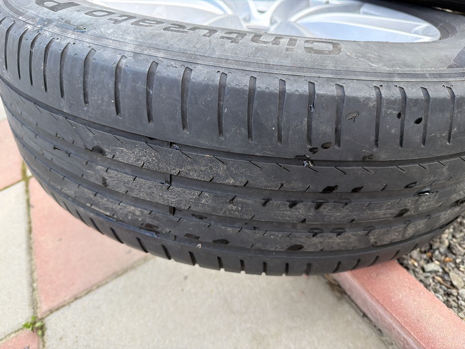 Roti 18 inch vara Bmw X3, X4 , X1.  225/60/18