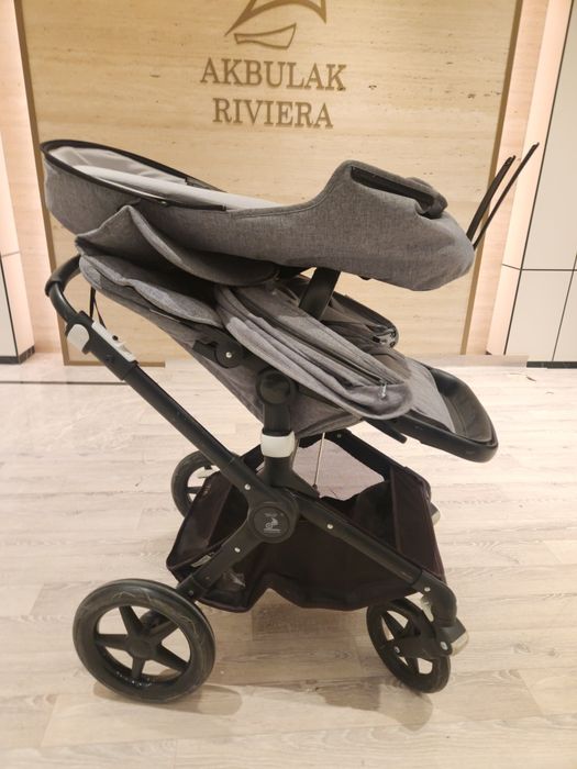 Продам коляску Bugaboo Fox