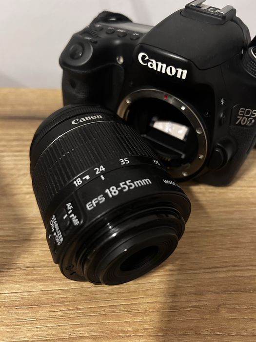 Canon EOS 70D efs 18-55mm